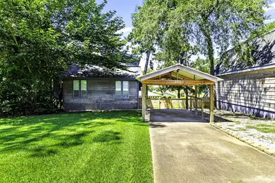 305 Lakeshore Dr, Onalaska, TX 77360 - Photo 4