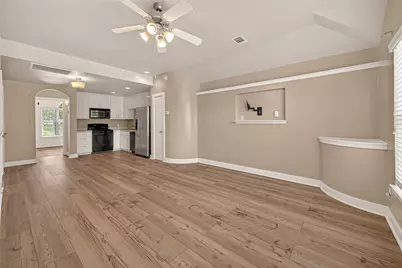 5941 South Loop E #104, Houston, TX 77033 - Photo 10