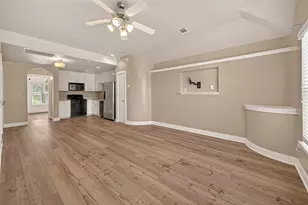5941 S Loop E, Houston, TX 77033 - Photo 10
