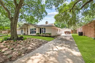 8307 Braesview Ln, Houston, TX 77071 - Photo 2