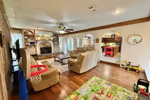 3160 Galewood Ln, Port Neches, TX 77651 - Photo 4