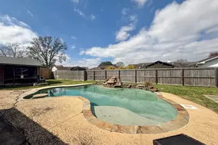 3160 Galewood Ln, Port Neches, TX 77651 - Photo 34