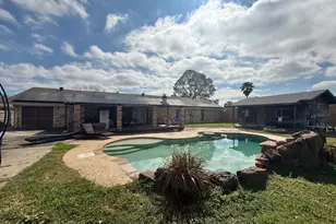 3160 Galewood Ln, Port Neches, TX 77651 - Photo 36