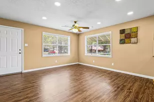 330 Pine Brook Dr, Livingston, TX 77351 - Photo 8
