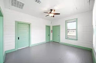 313 S Blackwell St, La Porte, TX 77571 - Photo 14