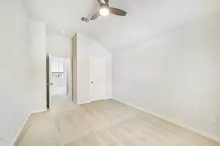 13607 Breakwater Path Loop, Houston, TX 77044 - Photo 28