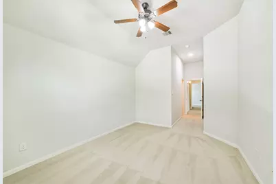 13607 Breakwater Path Loop, Houston, TX 77044 - Photo 30