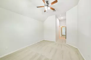 13607 Breakwater Path Loop, Houston, TX 77044 - Photo 30