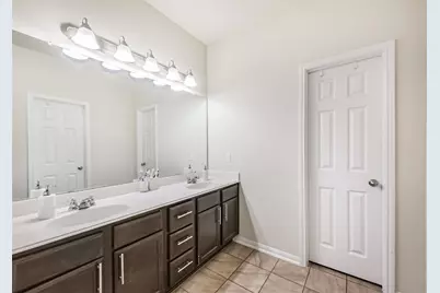 14723 Nickel Plank Road, Houston, TX 77049 - Photo 24