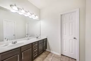 14723 Nickel Plank Rd, Houston, TX 77049 - Photo 24