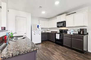 2315 Oyster Bay Ave, La Marque, TX 77568 - Photo 8