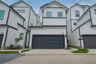 8927 Grovner Pl, Houston, TX 77055 - Photo 1