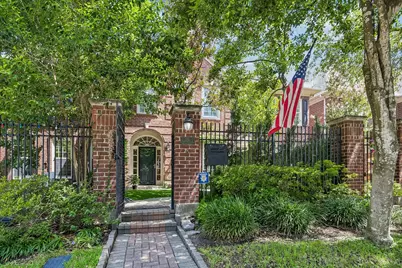 3384 Maroneal Street, Houston, TX 77025 - Photo 2