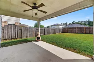31722 Royal Woods Ct, Conroe, TX 77385 - Photo 26