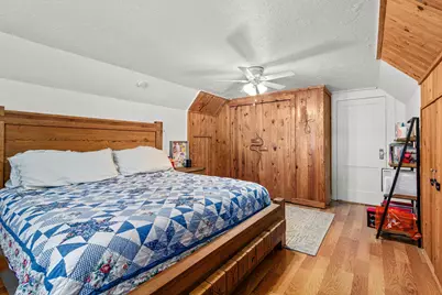 910 Avenue J, Huntsville, TX 77320 - Photo 12