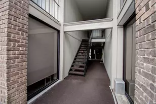 7575 Katy Fwy, Houston, TX 77024 - Photo 28