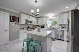 5205 Irvington Blvd, Houston, TX 77009 - Photo 10