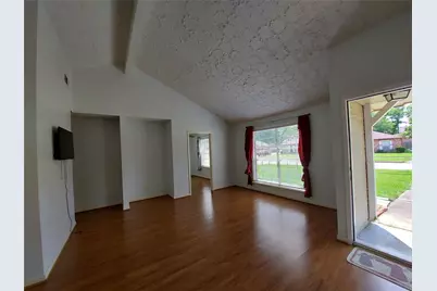 3807 Quiet Place Drive, Houston, TX 77082 - Photo 4