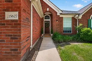 15627 Oakworth Ct, Sugar Land, TX 77498 - Photo 4