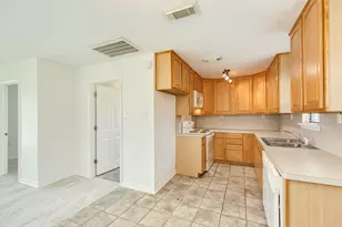 123 County Road 458D Dr, Angleton, TX 77515 - Photo 16