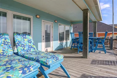 1819 N Pompano Ln, Crystal Beach, TX 77650 - Photo 6
