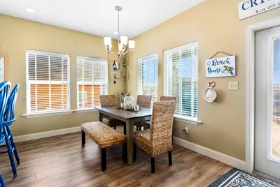 1819 N Pompano Ln, Crystal Beach, TX 77650 - Photo 12