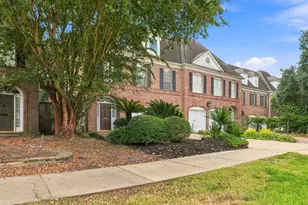 5571 Beverly Hill St, Houston, TX 77056 - Photo 2