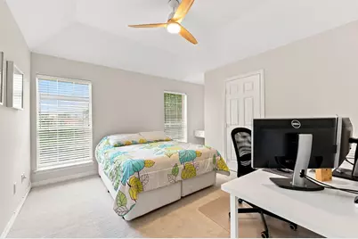 5571 Beverlyhill Street, Houston, TX 77056 - Photo 22
