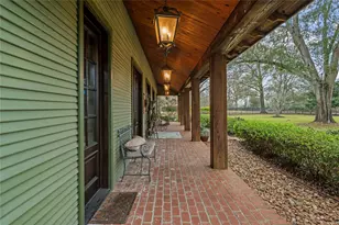 1395 Ford Ave, Dayton, TX 77535 - Photo 2