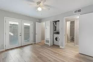 9029 Gaylord Dr, Houston, TX 77024 - Photo 12