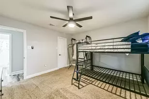 617 Woodview Dr, Friendswood, TX 77546 - Photo 36