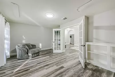 617 Woodview Drive, Friendswood, TX 77546 - Photo 10