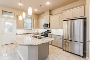 114 Axlewood Ct, Montgomery, TX 77316 - Photo 2