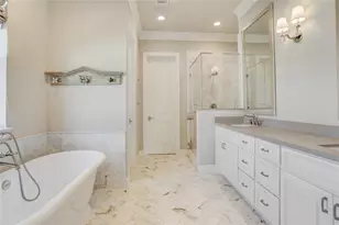 803 Blackshire Ln, Houston, TX 77055 - Photo 4