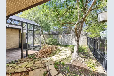 2819 Poplar Creek Lane, Pearland, TX 77584 - Photo 32