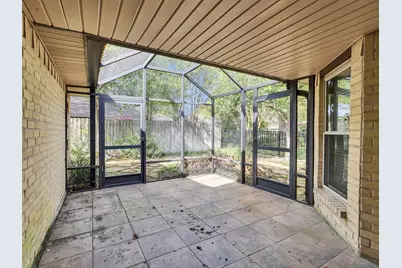 2819 Poplar Creek Lane, Pearland, TX 77584 - Photo 30