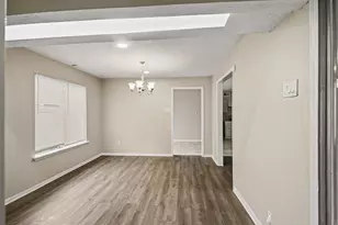 12310 Ashling Dr, Houston, TX 77477 - Photo 6