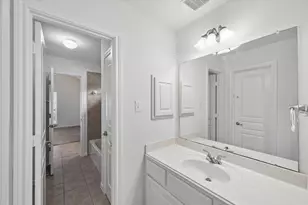 2181 Brittany Colony Dr, League City, TX 77573 - Photo 26