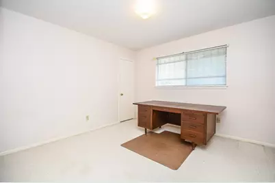7719 Clarewood Drive, Houston, TX 77036 - Photo 12