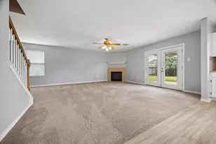 7627 Greenwood Point Dr, Cypress, TX 77433 - Photo 14