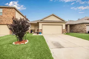 13127 Clifton Hill Ln, Houston, TX 77044 - Photo 1