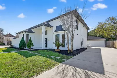 3138 Country Club Boulevard, Stafford, TX 77477 - Photo 2