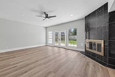 3138 Country Club Boulevard, Stafford, TX 77477 - Photo 10