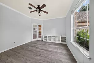 11023 Leigh Woods Dr, Cypress, TX 77433 - Photo 6