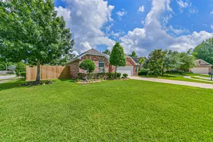 13814 Ivymist Ct, Houston, TX 77044 - Photo 2