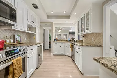 1922 Pepper Hill Way, Houston, TX 77058 - Photo 14