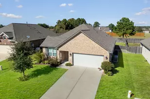 19065 Villa Ln, Montgomery, TX 77356 - Photo 1