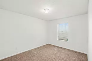 14021 Buckskin Dr, Willis, TX 77378 - Photo 12
