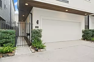 4219 Dickson St, Houston, TX 77007 - Photo 2