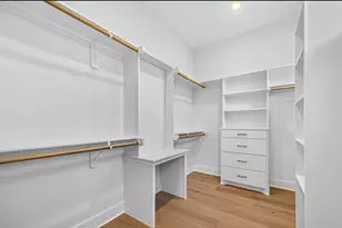 902 Kern St, Houston, TX 77009 - Photo 28